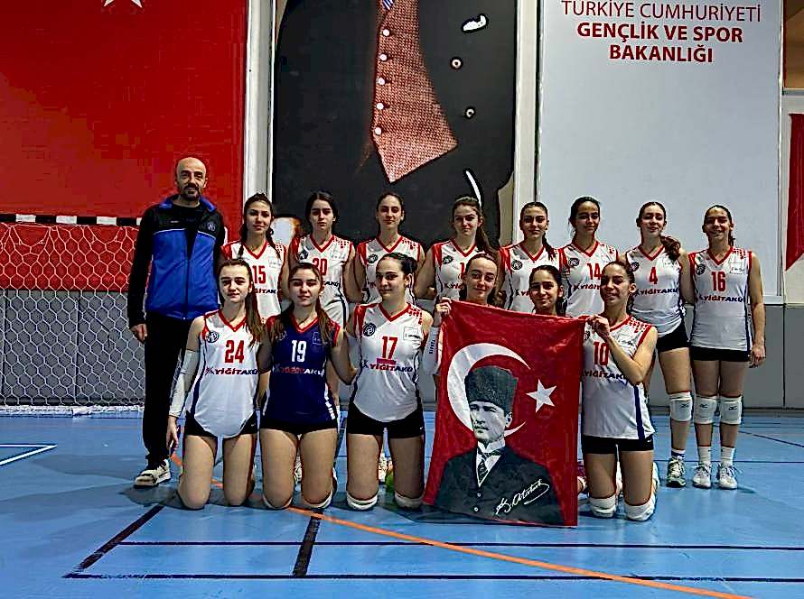 1.LİG kÜÇÜK A TAKIMI ANADOLUBEYİ